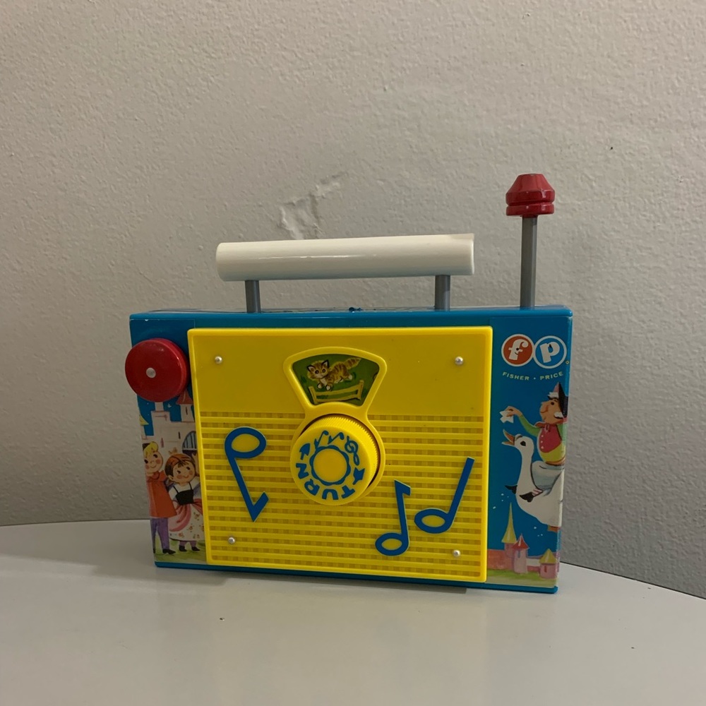1960" Vintage Fisher Price TV Radio Wind Up Musical Toy Farmer In The Dell